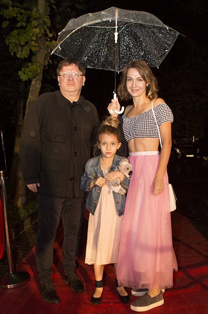 Зоя Тодоровская с мамой Евгенией Брик и отцом Валерием Тодоровским