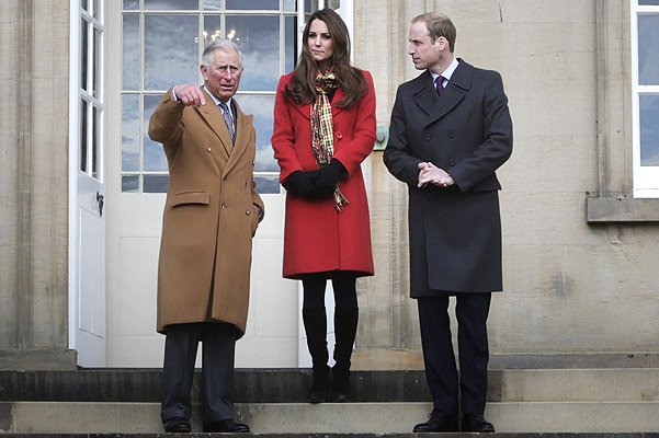 герцогиня Кэтрин, принц Уилльям и принц Чарльз в Шотландии