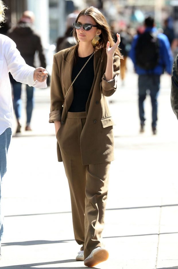 Emily Ratajkowski in Brown Suit -01