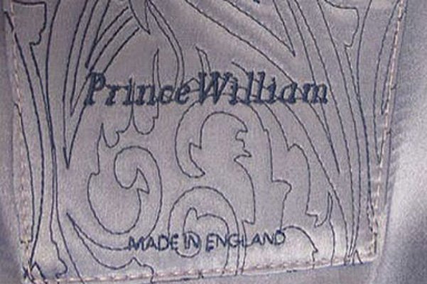 Вышивка на халате принца Уильяма