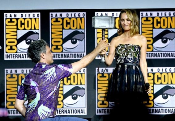 Natalie Portman 2019 : Natalie Portman â Marvel Panel at Comic Con San Diego 2019-09