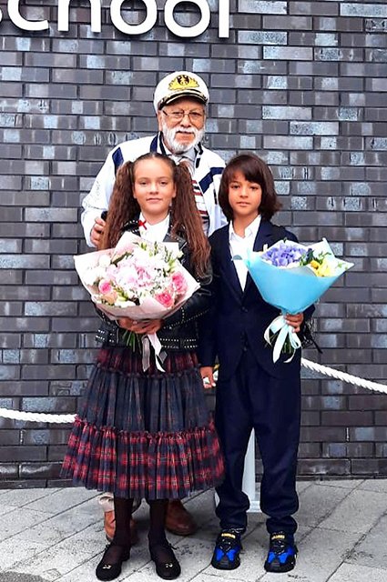 Бедрос Киркоров с внуками Аллой-Викторией и Мартином