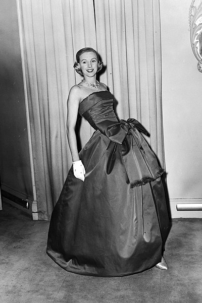 платье christian dior 1957 год