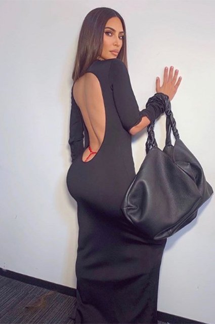 Ким Кардашьян в платье Givenchy