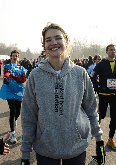 Наталья Водянова пробежала благотворительный марафон