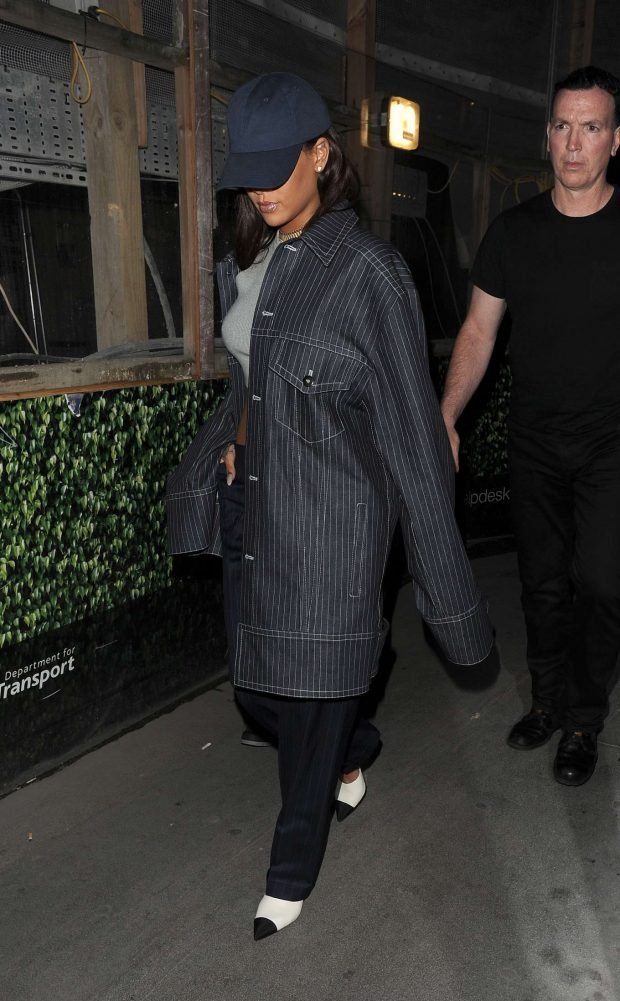 Rihanna: Arrives at Tape Nightclub-21