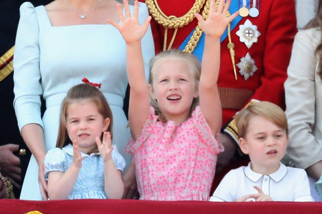 Принцесса Шарлотта, Саванна Филлипс и принц Джордж. Июнь 2018 года