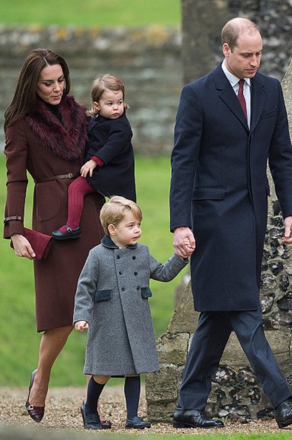 Кейт Миддлтон, принцесса Шарлотта, принц Джордж и принц Уильям