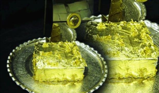 4. Десерт «Золото для султана» ($1 тыс.) Этот десерт турки часто дарят молодожёнам на свадьбу Хотите